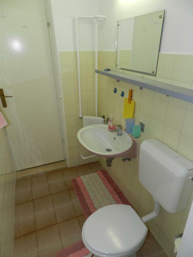 Levak Apartments - Apt. 2 Pjescana Uvala Exteriör bild